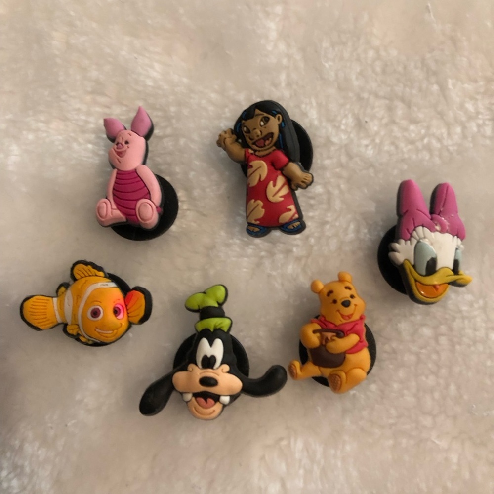 Disney jibittz